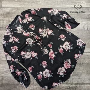 Rue 21 Sheer 3/4 Sleeve Top Size M